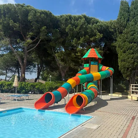 Camping Village Mar Y Sierra San Costanzo Exterior photo