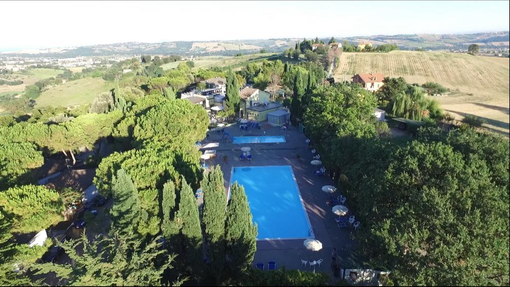 Camping Village Mar Y Sierra San Costanzo